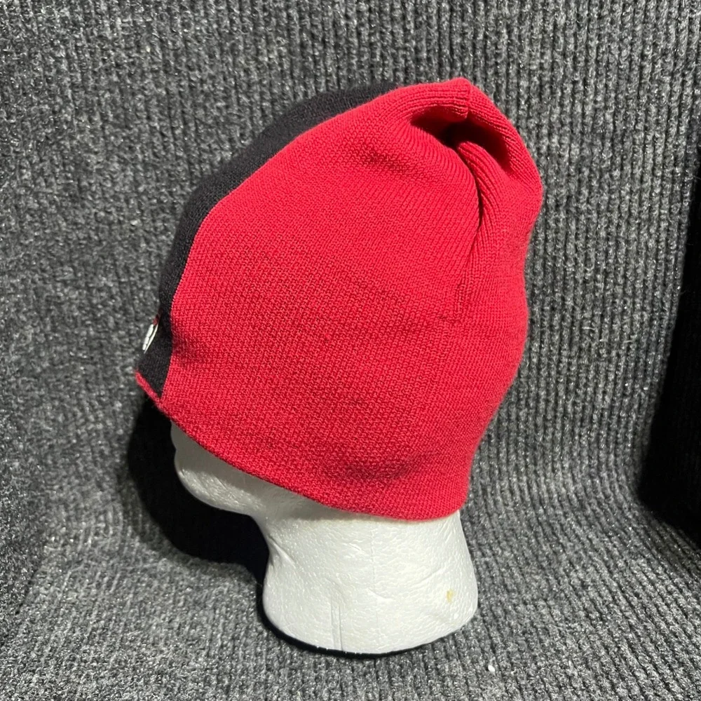 Vintage Polo Sport Beanie Mens OS Red Black Wool Crest Knit Hat 90s Ralph Lauren